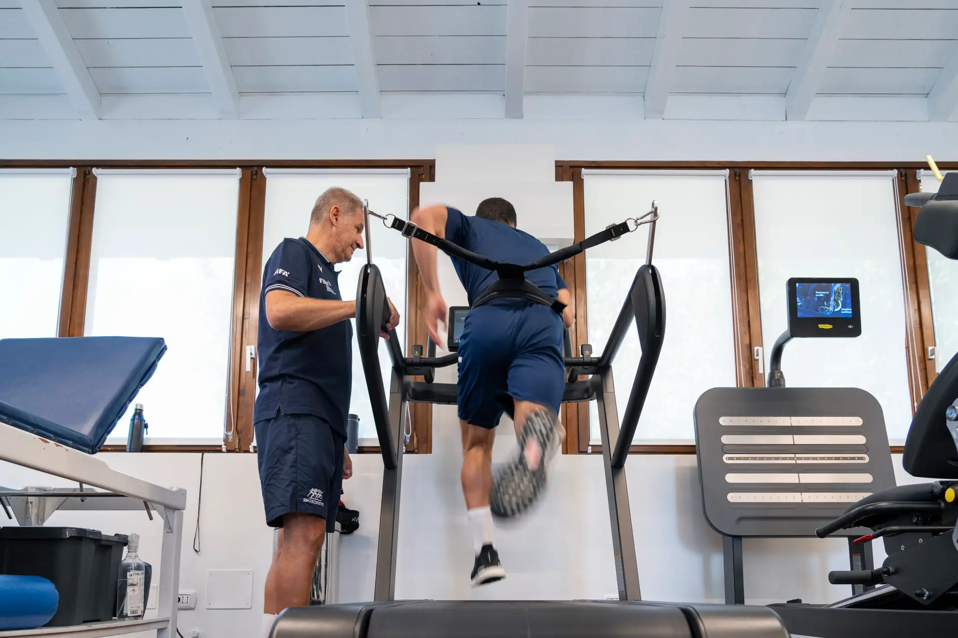 Isokinetic World-Class Service for professional athletes. Internationally sports medicine and orthopaedic rehabilitation group, recognised as a FIFA Medical Centre of Excellence.